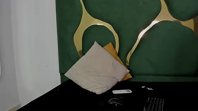 DaylesAndHarry online show from 12-21-25, 12:40