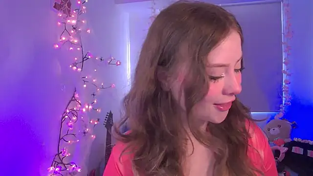 Lil bela online show from 12-14-25, 12:33