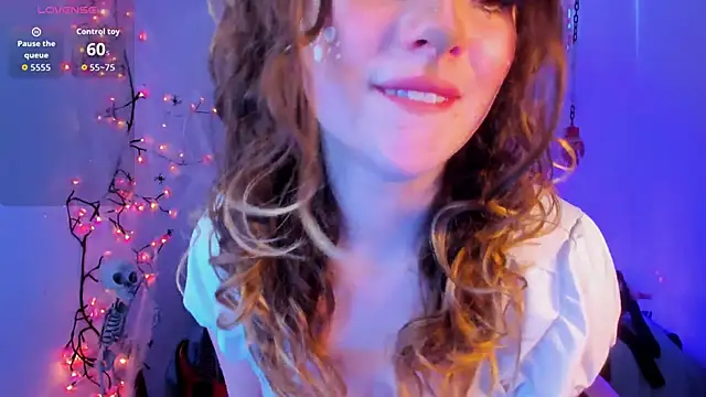 Lil bela online show from 10-27-25, 12:17