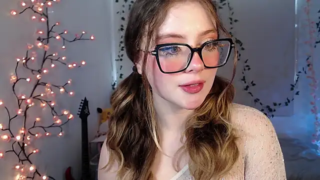 Lil bela online show from 09-09-25, 12:14