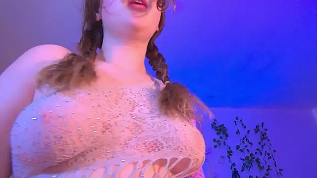 Lil bela online show from 02-03-26, 12:21