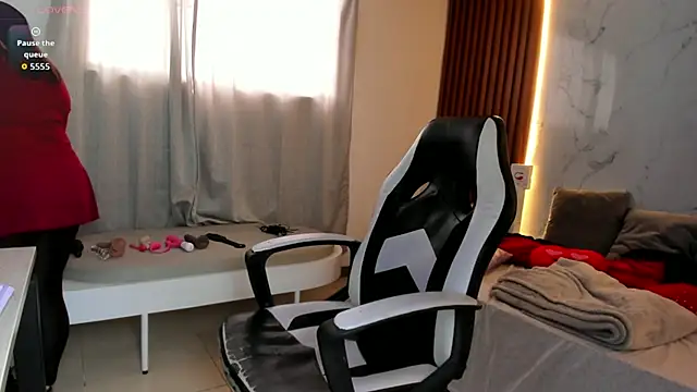 shasha bloom online show from 11-19-25, 07:36