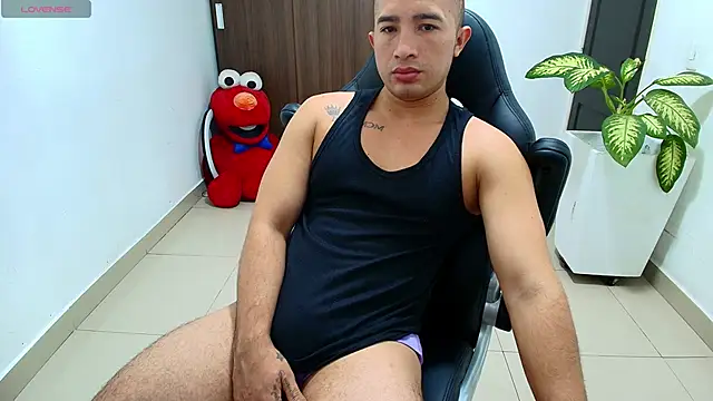 sebastian oconnor77 online show from 10-17-25, 12:40