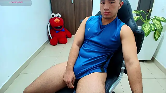 sebastian oconnor77 online show from 10-04-25, 12:39