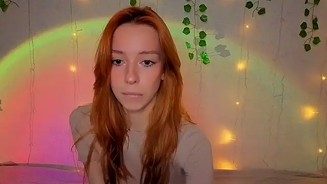 Lori Williams online show from 04-10-26, 03:35