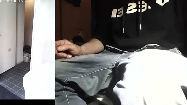 pietje1991 online show from 03-11-26, 08:30