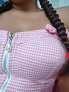 airamoon online show from 04-06-26, 07:37