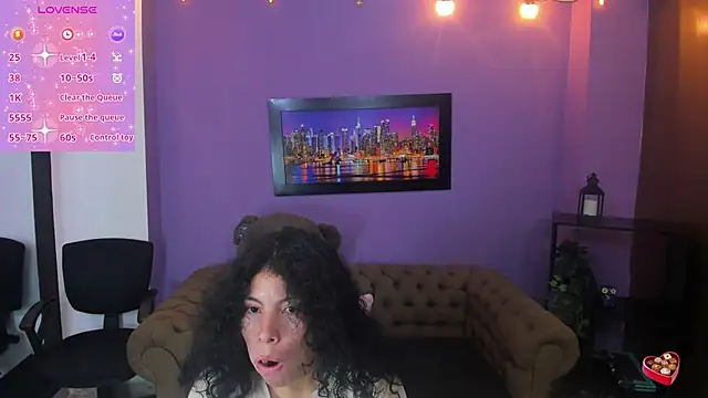 Snapshot of angelita_martins chatting on 10-19-25, 03:31 angelita martins online show from 10-19-25, 03:31