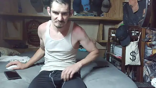 mike42088 online show from 06-04-26, 04:17