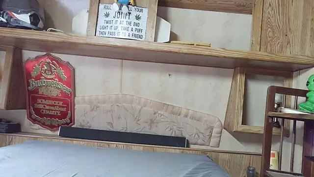 mike42088 online show from 02-24-26, 07:15