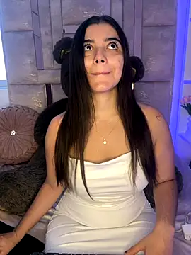 salomecute21 online show from 10-21-25, 11:42