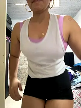 salomecute21 online show from 10-08-25, 01:34