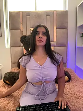 salomecute21 online show from 09-12-25, 12:49