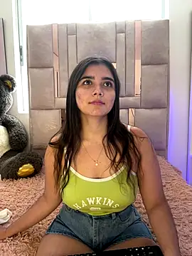 salomecute21 online show from 09-17-25, 01:24