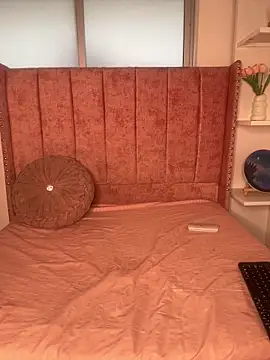 salomecute21 online show from 02-11-26, 11:32