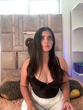 salomecute21 online show from 09-26-25, 01:51