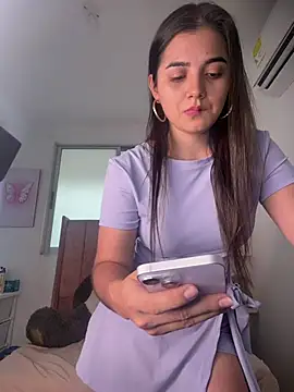 salomecute21 online show from 07-10-26, 11:32