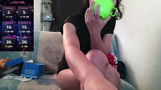 Natzu Choi online show from 10-29-25, 07:57