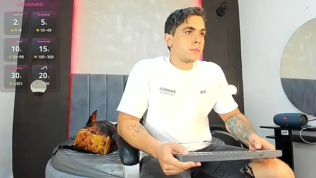 Liam walk  online show from 10-15-25, 07:22