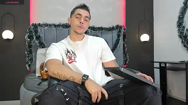 Liam walk  online show from 11-28-25, 10:10