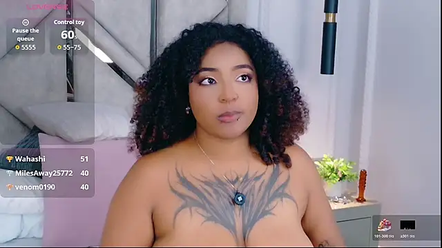 Cristal-Jonnes online show from 04-11-26, 07:56