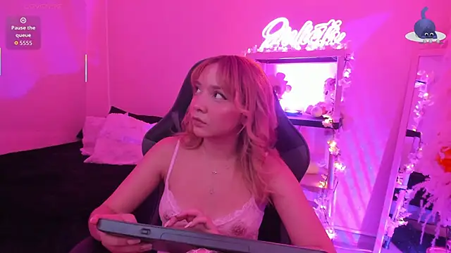 JuliethMoss online show from 02-11-26, 08:31