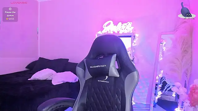 JuliethMoss online show from 02-10-26, 09:14