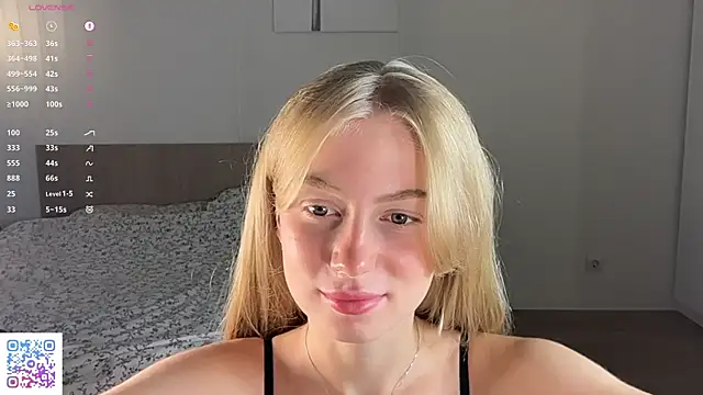 Snapshot of katyshaa chatting on 10-06-25, 01:45 katyshaa online show from 10-06-25, 01:45