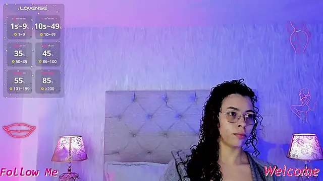 Pamelamiler   online show from 03-25-26, 12:37