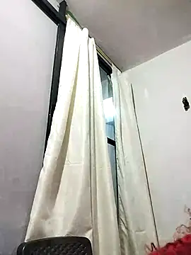 Pamelamiler   online show from 04-13-26, 11:03