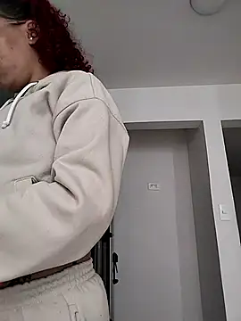 Pamelamiler   online show from 10-03-25, 11:56