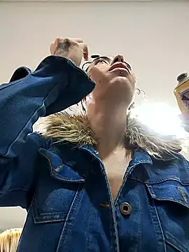 Pamelamiler   online show from 01-17-26, 12:09