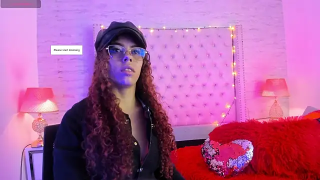 Pamelamiler   online show from 05-17-26, 12:49