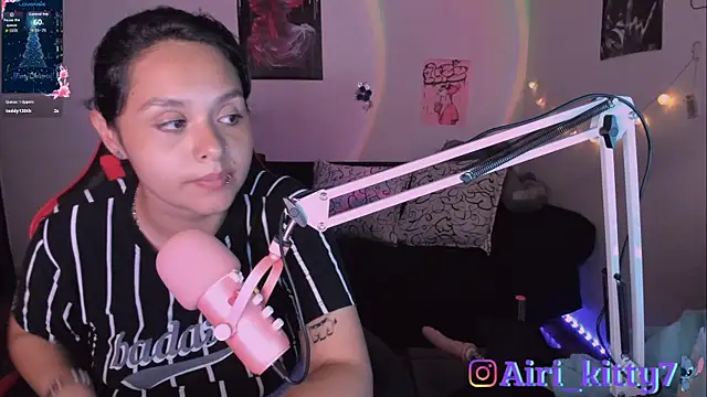 lila kitty81 online show from 12-13-25, 08:04