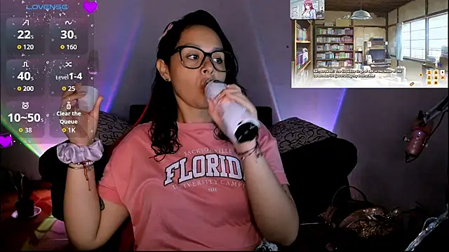 lila kitty81 online show from 04-14-26, 11:43