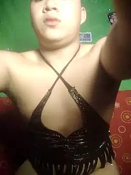 Snapshot of bigcock_cummer chatting on 06-11-26, 06:10 bigcock cummer online show from 06-11-26, 06:10
