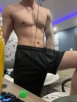 Sexaddict05 online show from 05-08-26, 06:45