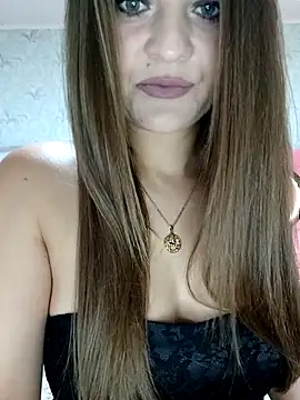 Snapshot of Viola3102 chatting on 11-10-25, 07:19 Viola3102 online show from 11-10-25, 07:19