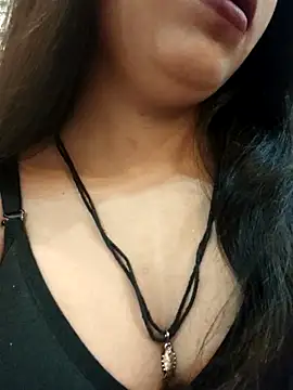 Maahhii 2 online show from 10-22-25, 05:34