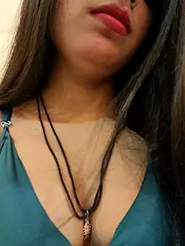 Maahhii 2 online show from 10-21-25, 06:29