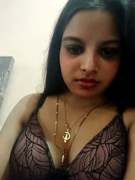 Maahhii 2 online show from 02-19-26, 09:06