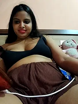 Maahhii 2 online show from 04-17-26, 09:50