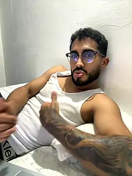 TU-MORENOO online show from 11-17-25, 06:06