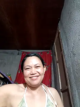 Everleigh mom online show from 11-01-25, 08:08