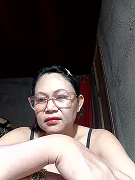 Everleigh mom online show from 01-07-26, 04:28