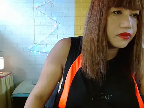 Snapshot of Peachy18xxx chatting on 02-25-26, 04:34 Peachy18xxx online show from 02-25-26, 04:34