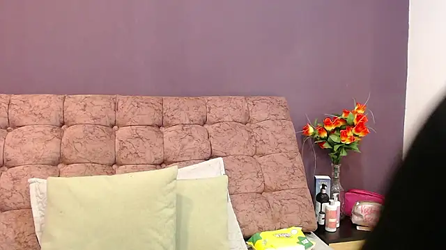 KateWelsin online show from 01-14-26, 07:39