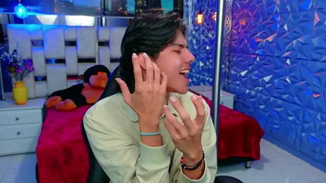 alandelrey57 online show from 04-01-26, 08:59