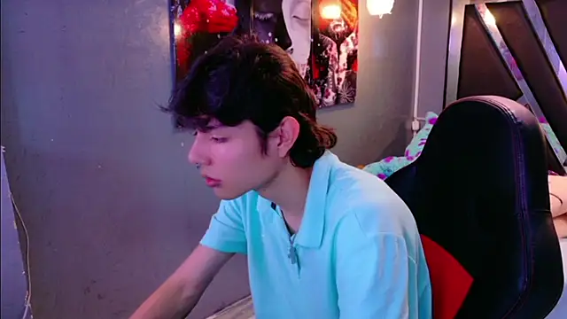 alandelrey57 online show from 02-10-26, 08:52