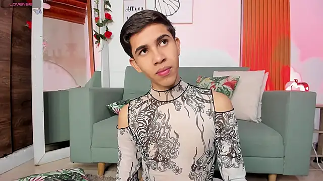 JoshuaSanzz online show from 10-16-25, 02:42